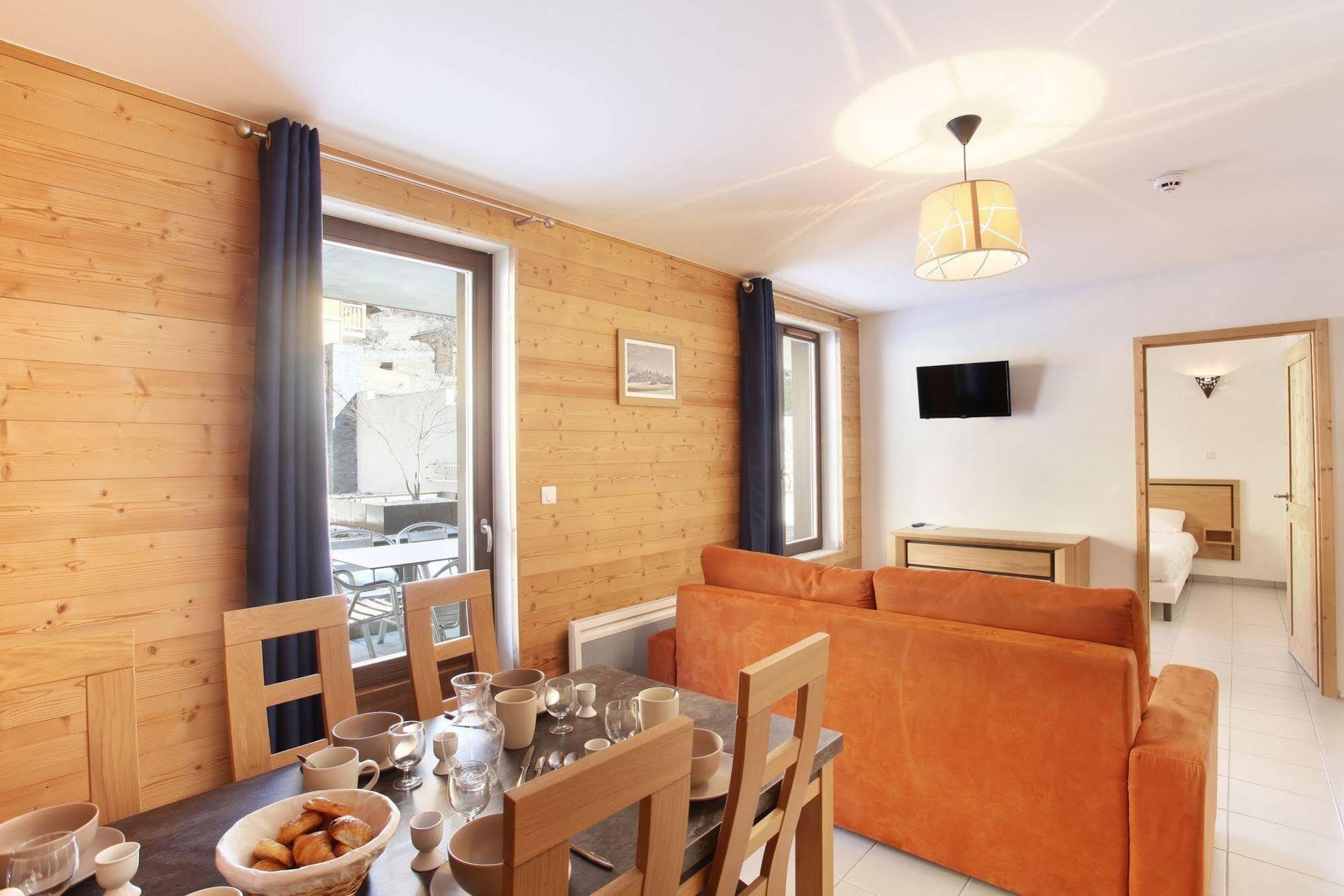 Residence Prestige Odalys Mendi Alde La Clusaz Eksteriør bilde